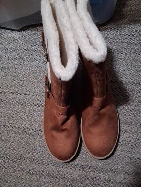 Faux-Suede Shearling-Lined Winter Ankle Boots - Chestnut